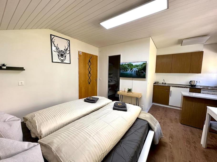 Cozy Flat For 2 Ideal Location Near Riederalp Mörel Екстериор снимка